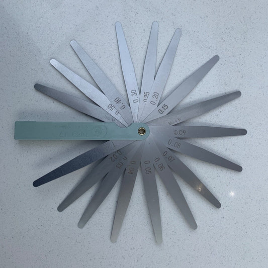 17-leaf Feeler Gauge set on a light grey background.