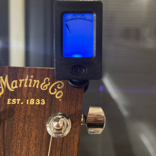 Clip-On Electronic Guitar Tuner - Chromatic, Auto-Off, Battery Included | Guitars Limited