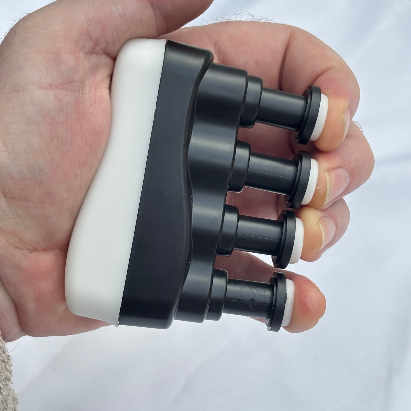 Four Button Guitar Finger Independence & Strength Trainer - Black | Guitars Limited