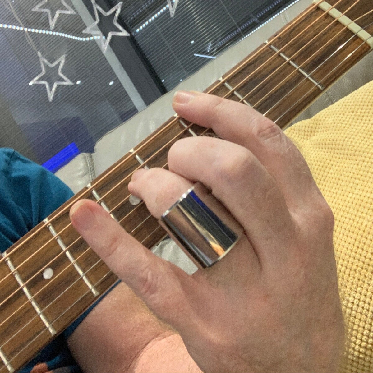 28mm Steel Guitar slide being used on a guitar.