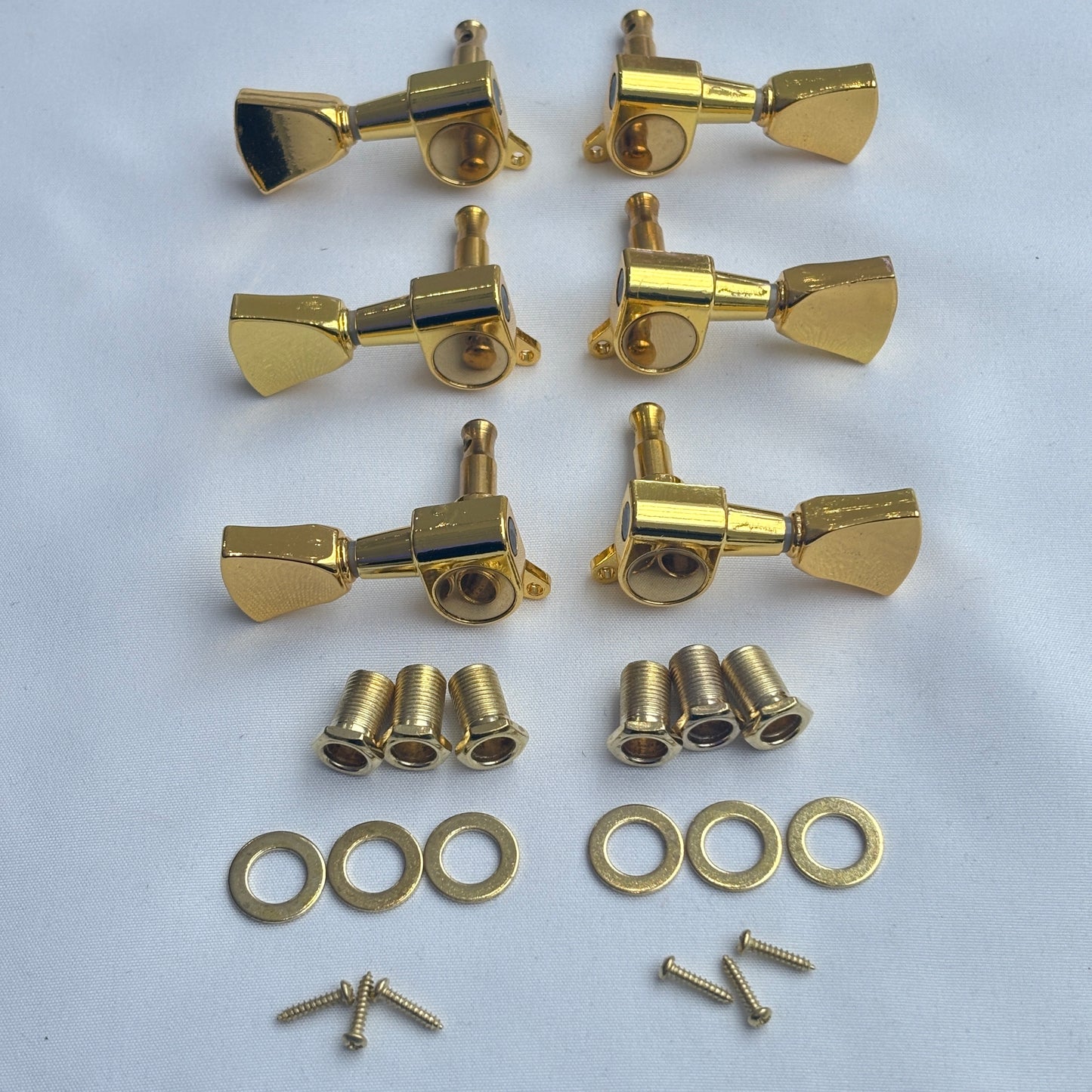 Keystone / Tulip Button Enclosed Guitar Machine Heads / Tuners - Gibson-Style (Gold, Chrome & Black options) | Guitars Limited