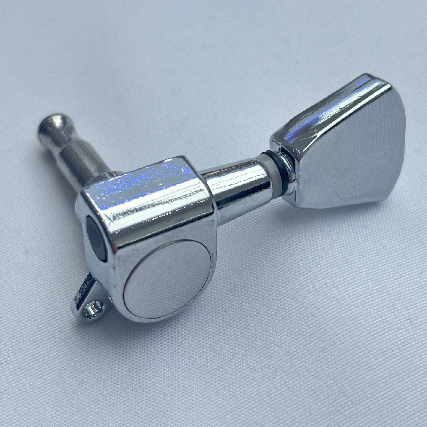 Keystone / Tulip Button Enclosed Guitar Machine Heads / Tuners - Gibson-Style (Gold, Chrome & Black options) | Guitars Limited