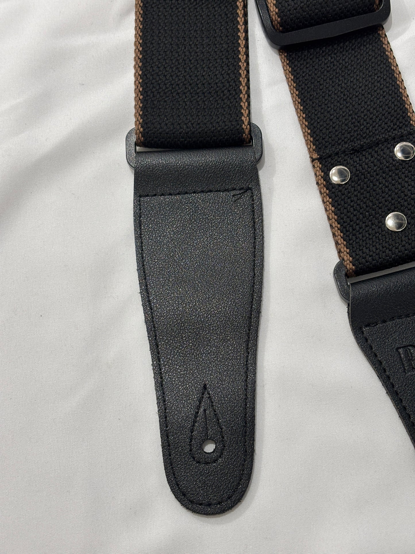 P&P Guitar Strap - Black with Chrome Rivets, Adjustable | Guitars Limited