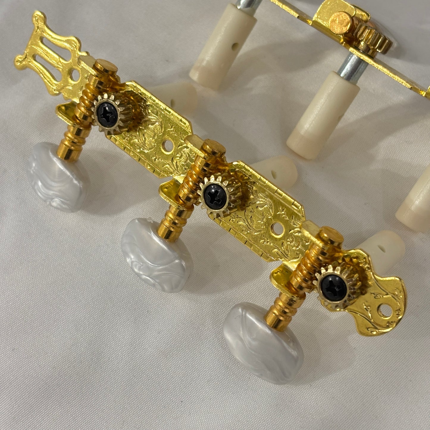 Classical Guitar Machine Heads - Gold & Chrome, Mother of Pearl Oval Buttons | Guitars Limited